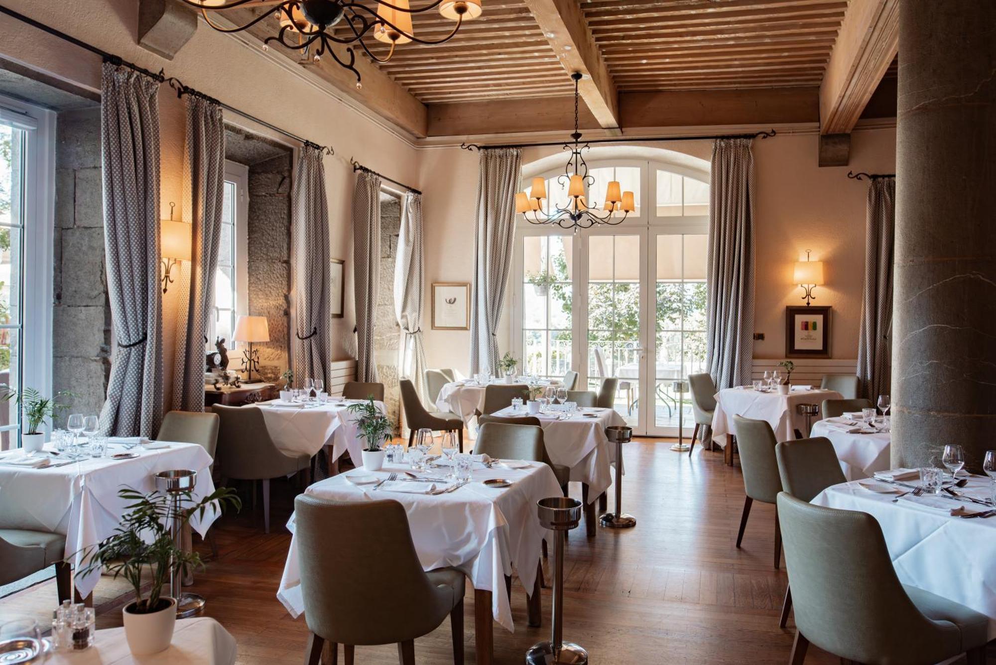 Chateau Des Comtes De Challes المظهر الخارجي الصورة